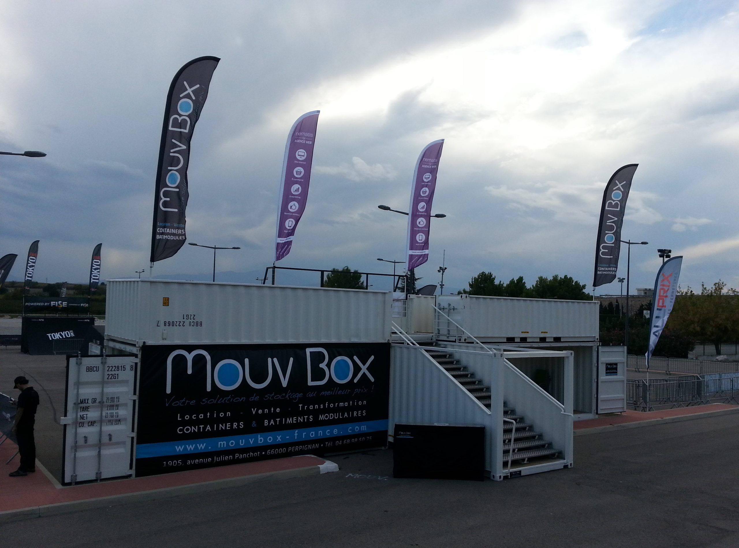 container-conteneur-20'-evenement-wheelz-festival-fise-www.mouvbow-france.com
