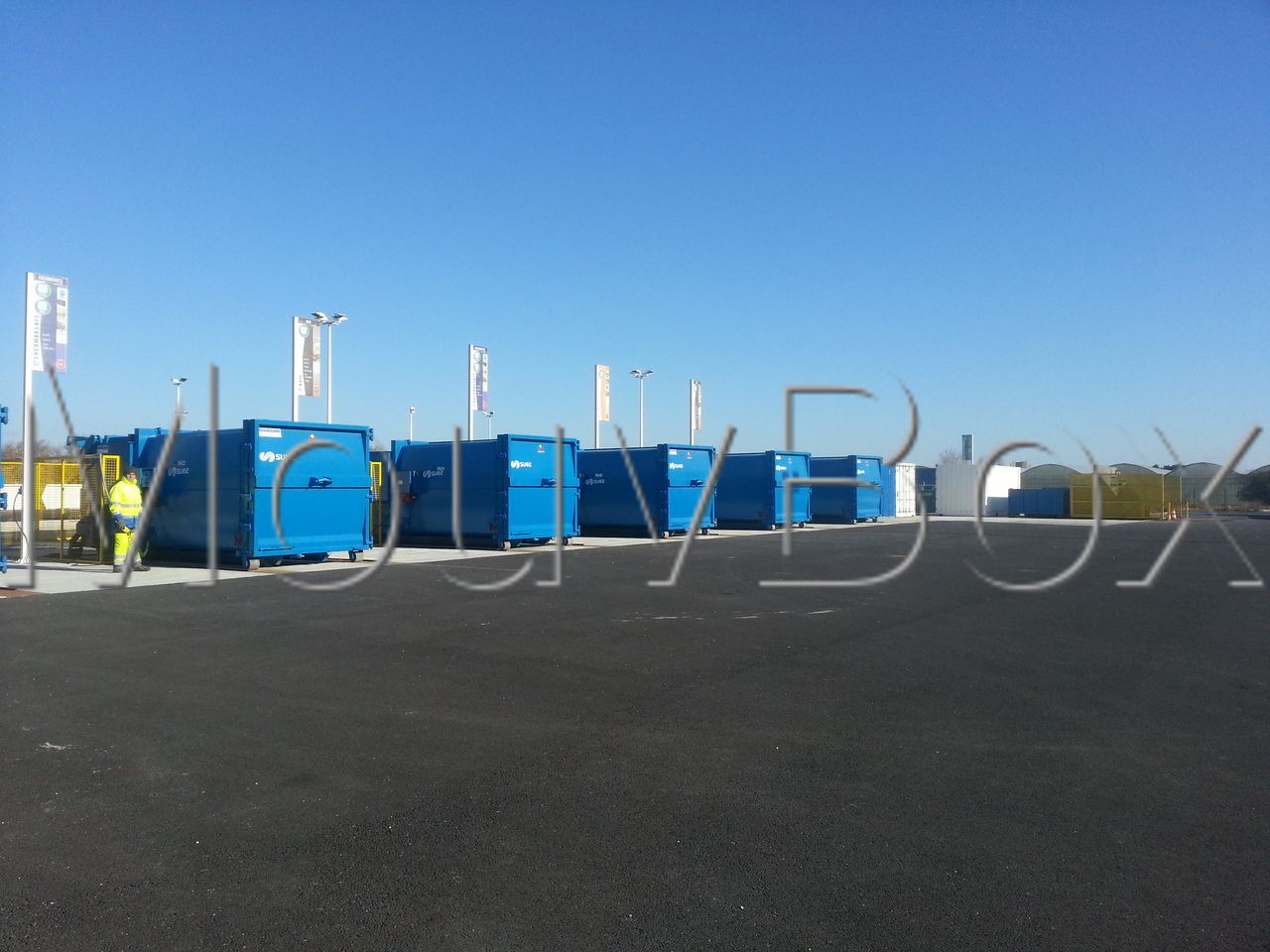 dechetterie-le-soler-66-perpignan-mediterranee-metropole-conteneur-container-mouvbox